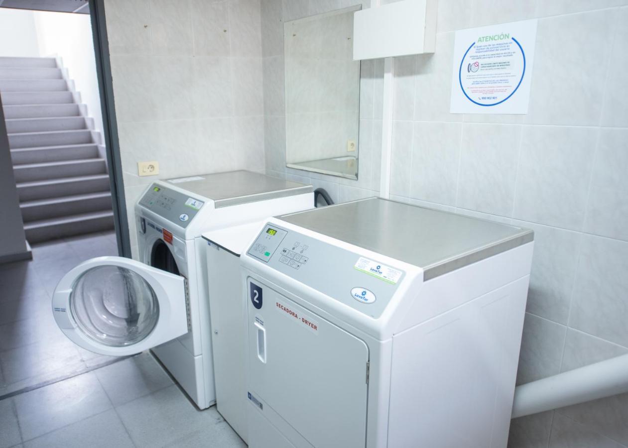 הוסטל Burgo Residencia Hospital Del Rey מראה חיצוני תמונה