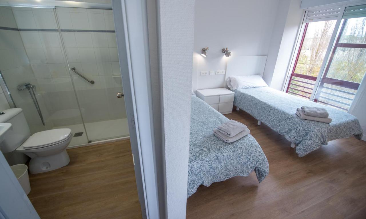הוסטל Burgo Residencia Hospital Del Rey מראה חיצוני תמונה